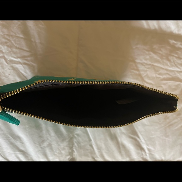 Hayward Black & Blue Makeup Bag with zipper - Picture 3 of 8